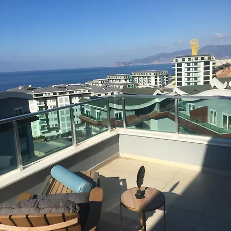 Luxury Homes *